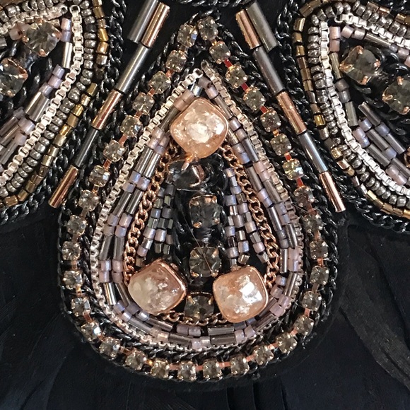 Stella And Dot Constantine Feather Statement Bib Necklace - Picture 2 of 9